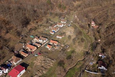Casă cu 2 camere cu Teren 284 Mp în Central - 12