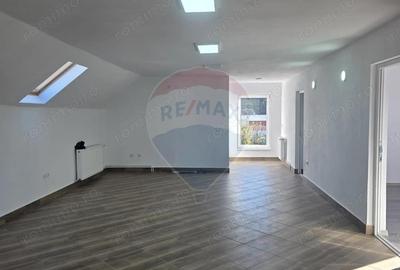 Spațiu comercial, de 180 mp, în Central - 6