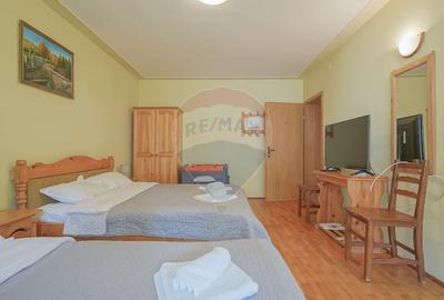 Casă cu 14 camere cu Teren 596 Mp în Poiana Brașov - 27