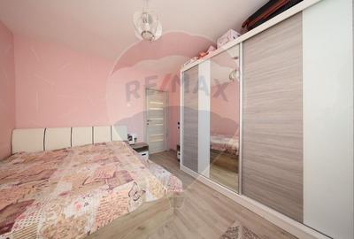Apartament cu 3 camere de vânzare în zona Vlahuta - 6