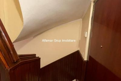 Casă cu 7 camere cu Canalizare în 13 Septembrie - 22