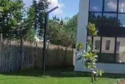 Casă cu 4 camere în Balotești - 3