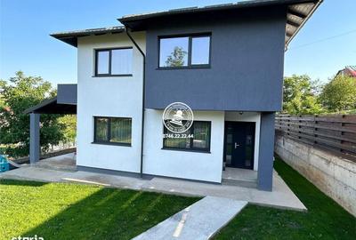 Casă cu 4 camere cu Teren 440 Mp în Rediu