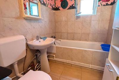 Apartament cu 2 camere decomandat în Oancea - 2