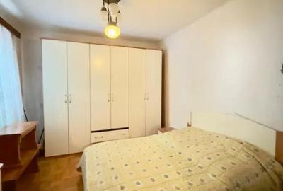 Apartament cu 4 camere decomandat în Centrul Civic - 2