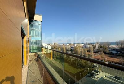 Apartament spatios cu vedere catre mare - 10