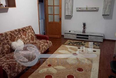 Apartament cu 2 camere semidecomandat, mobilat în Alexandru cel Bun - 1