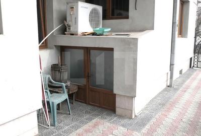 Casă cu 5 camere cu Teren 296 Mp în Micro 4 - 12