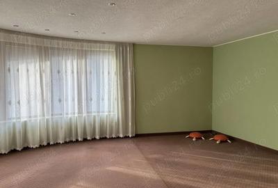 Casă cu 6 camere cu Teren 608 Mp în Câlnic - 4
