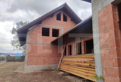 Casa la rosu, 350 mp utili, zona Marginea - 3