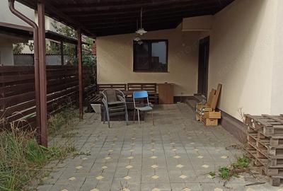 Casă cu 6 camere cu Teren 225 Mp în Domnești - 7