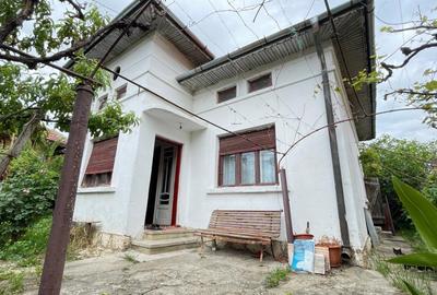 Proprietar vand casa  in  zona centrala a  orasului - 2