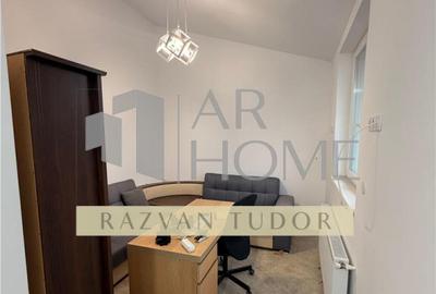 Spatiu birouri cu parcare proprie , Ploiesti, ultracentral - 1