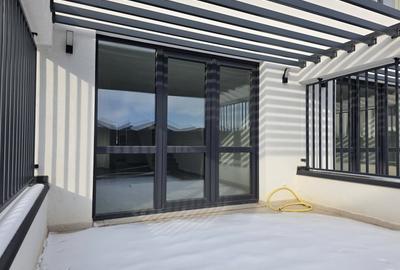 Duplex cu 3 camere cu Canalizare în Sânpetru - 4