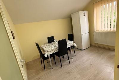 Apartament cu 2 camere semidecomandat în Central - 4