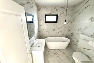 Casă cu 4 camere cu Teren 540 Mp în Miroslava - 1