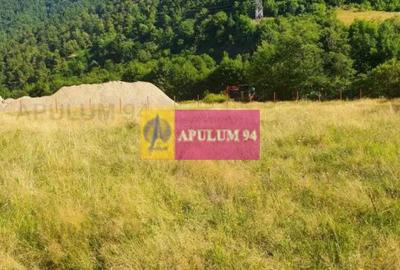 Teren de 744 mp, în Periferie - 14