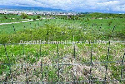 Teren de 479 mp, în Vulcan