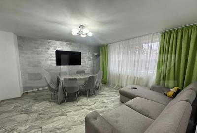 Casă cu 5 camere cu Teren 250 Mp în Central - 16