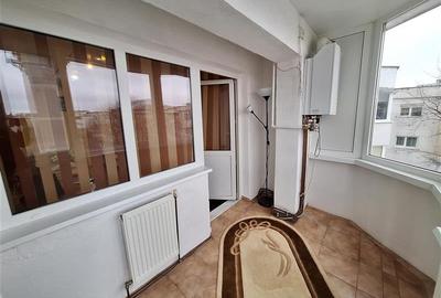 Apartament cu 3 camere decomandat în Mioriței - 6