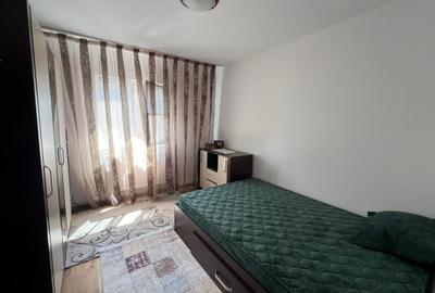 Apartament cu 3 camere decomandat în Mărășești - 2