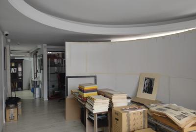 SPATIU COMERCIAL IDEAL PENTRU INVESTITIE - 16