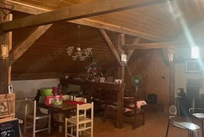 Vand casa cocheta , zona linistita , str.Xenopol - 6