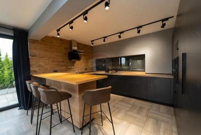 Casa tip duplex de vanzare in Cristian 4 camere