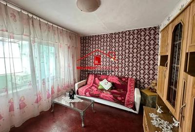 Casă cu 2 camere cu Teren 178 Mp în Babadag - 10