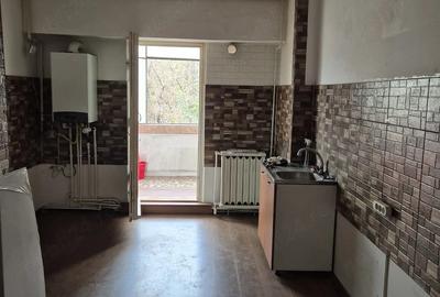 Apartament cu 2 camere decomandat în Central - 9