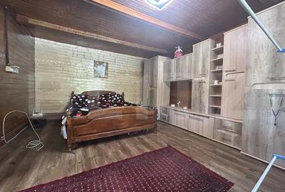 Casă cu 3 camere cu Teren 1400 Mp în Central - 7