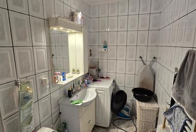 3 camere de vanzare Focsani, ultracentral - 24