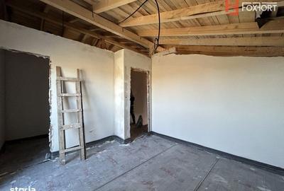 Casă cu 4 camere cu Teren 250 Mp în Sânandrei - 2