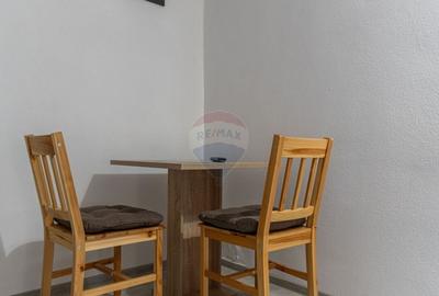 Casa / Vila cu 7 camere de vanzare - 57