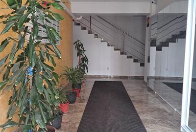 Apartament cu 3 camere în Central - 2