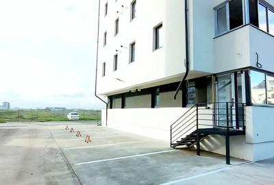 Spațiu comercial, de 42 mp, în Militari - 1