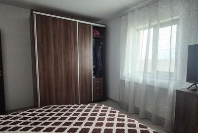 Casă cu 3 camere în Olteni - 10