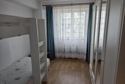 Apartament cu 3 camere decomandat în Turnișor - 8