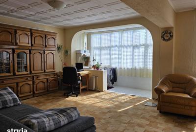 Apartament cu 3 camere în Central - 12