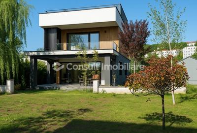 Casa / Vila de vanzare | Borhanci