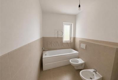 Casă individuală cu 3 camere cu Canalizare în Sânmihaiu Român - 4
