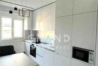 Apartament cu 3 camere decomandat, mobilat în Mărăști