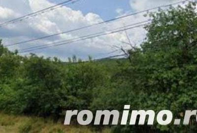 Teren de 393 mp, în Furești