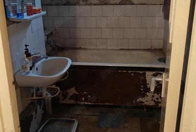 Apartament cu 3 camere semidecomandat în Central - 8