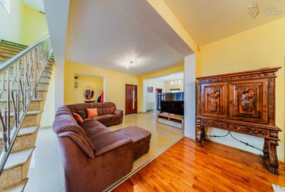 Casă individuală cu 5 camere cu Canalizare în Central - 18