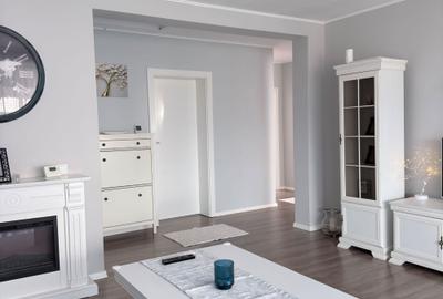 Apartament cu 3 camere decomandat în Central - 3