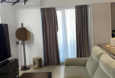 Berceni 8' Mall Sun Plaza Modern Luminos Spatios Parcare