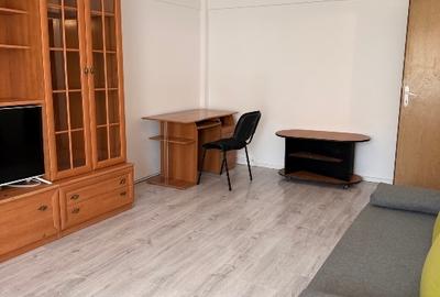 Garsonieră decomandată, mobilată în Central - 11