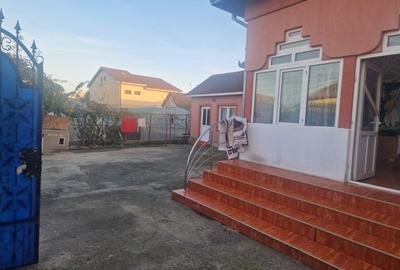Casă individuală cu 4 camere în Năvodari