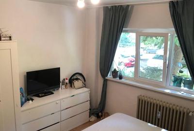 Apartament cu 2 camere decomandat în Obor